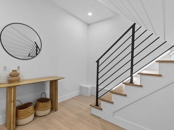 16 Bonair St 16, Somerville MA 02145