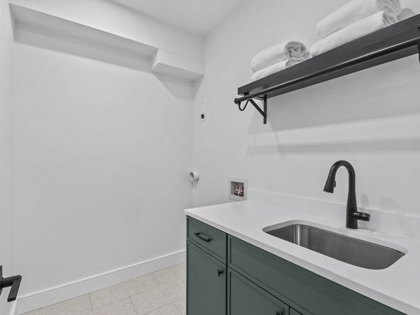 16 Bonair St 16, Somerville MA 02145