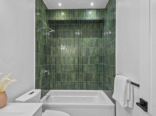 16 Bonair St 16, Somerville MA 02145