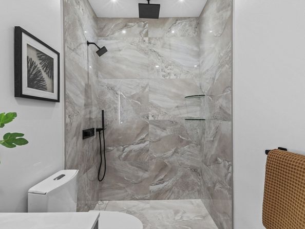 16 Bonair St 16, Somerville MA 02145
