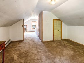 83 Commodore Rd, Worcester MA 01602