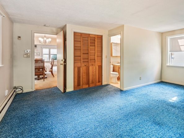 83 Commodore Rd, Worcester MA 01602