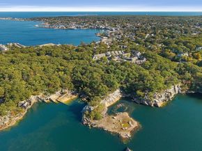 26 Quarry Ridge Ln 26, Rockport MA 01966