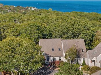 26 Quarry Ridge Ln