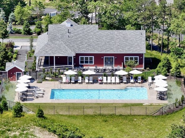 17 Firefly Point 17, Plymouth MA 02360