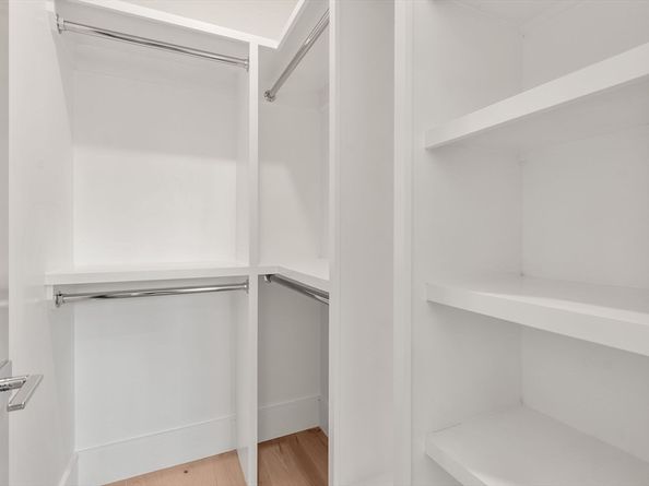527 East 7th Street 4A, Boston MA 02127