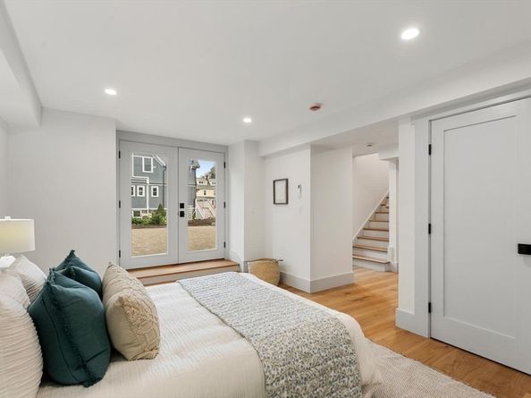 19 Linden Street, Marblehead MA 01945