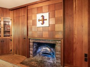 28 Clovelly, Wellesley MA 02481