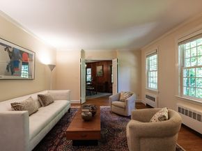 28 Clovelly, Wellesley MA 02481