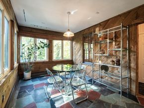 28 Clovelly, Wellesley MA 02481