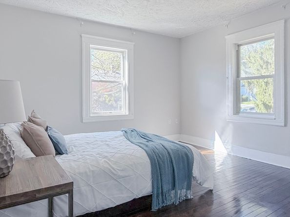 4 Longfellow Rd, Worcester MA 01602