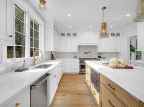 51 Boulder Brook Rd, Wellesley MA 02481