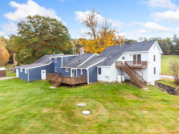 356 Hunt Rd, Oakham MA 01068