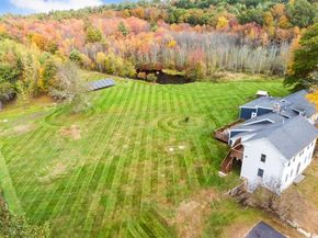 356 Hunt Rd, Oakham MA 01068
