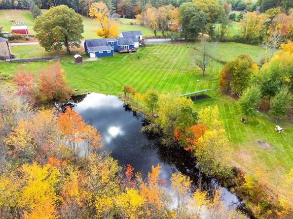 356 Hunt Rd, Oakham MA 01068