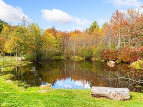 356 Hunt Rd, Oakham MA 01068