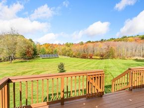 356 Hunt Rd, Oakham MA 01068