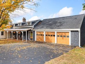 356 Hunt Rd, Oakham MA 01068