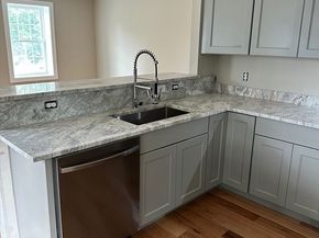 17 Mazzeo Dr, Randolph MA 02368