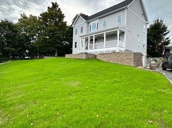 17 Mazzeo Dr
