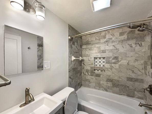 444 Lowell St, Reading MA 01867