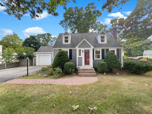 444 Lowell St, Reading MA 01867