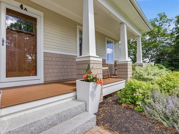 4 Chapel St A, Newburyport MA 01950