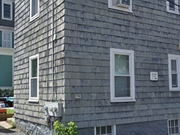 14 Central Ct, Beverly MA 01915