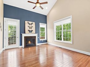 1 Avebury 31, Marlborough MA 01752