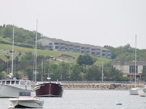 1189 Nantasket Avenue-Penthouse 5, Hull MA 02045