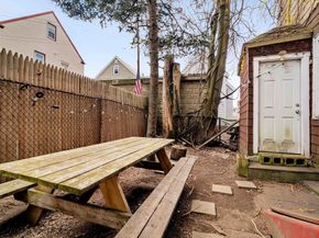 295 Beacon St, Somerville MA 02143