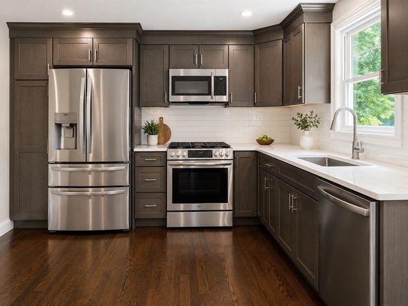 23 Ledgewood Drive, Canton MA 02021