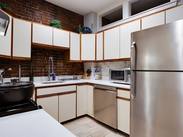 114 Trenton St 1, Boston MA 02128