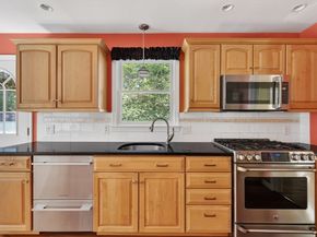 111 North St, Grafton MA 01519