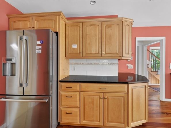 111 North St, Grafton MA 01519