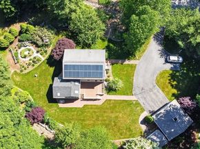 111 North St, Grafton MA 01519