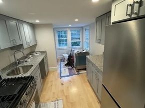 395 Essex, Salem MA 01970