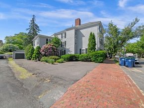 395 Essex, Salem MA 01970