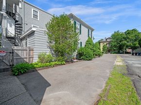 395 Essex, Salem MA 01970