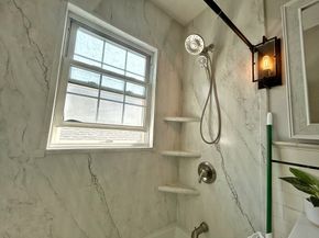 18 Ropes St 2R, Salem MA 01970