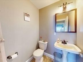63 Albion St 63, Medford MA 02155