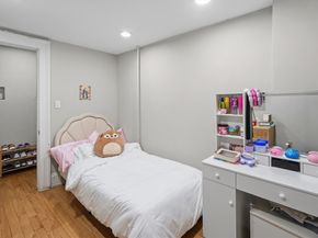239 Commonwealth Ave 10, Boston MA 02116