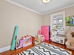 43 Harding Ave, Weymouth MA 02188