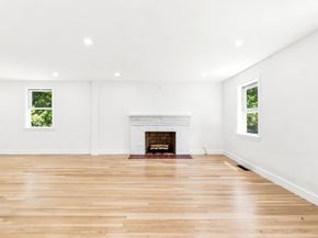 29 Sumner St, Canton MA 02021