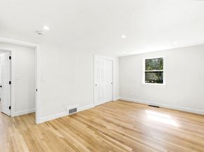 29 Sumner St, Canton MA 02021