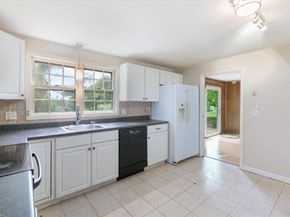 5 Northfield Way, Danvers MA 01923