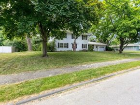 5 Northfield Way, Danvers MA 01923