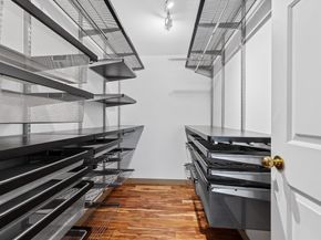 100 Ledgewood Dr 319, Stoneham MA 02180