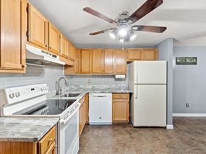 67 Randolph Dr 67, Tewksbury MA 01876