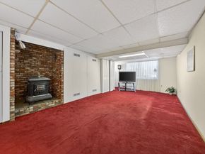 82 Park Rd, Lynn MA 01904